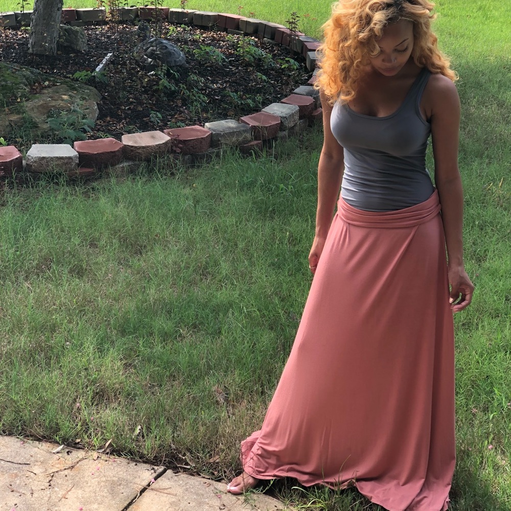 Full pink maxi skirt